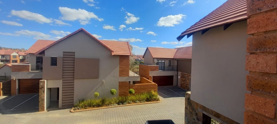 3 Bedroom Property for Sale in Wild Olive Estate Free State